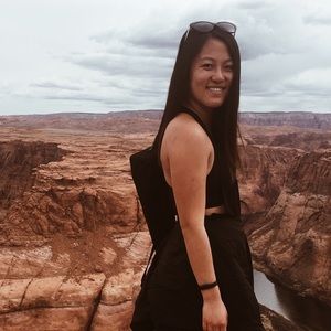 Meet your Posher, Carolyn